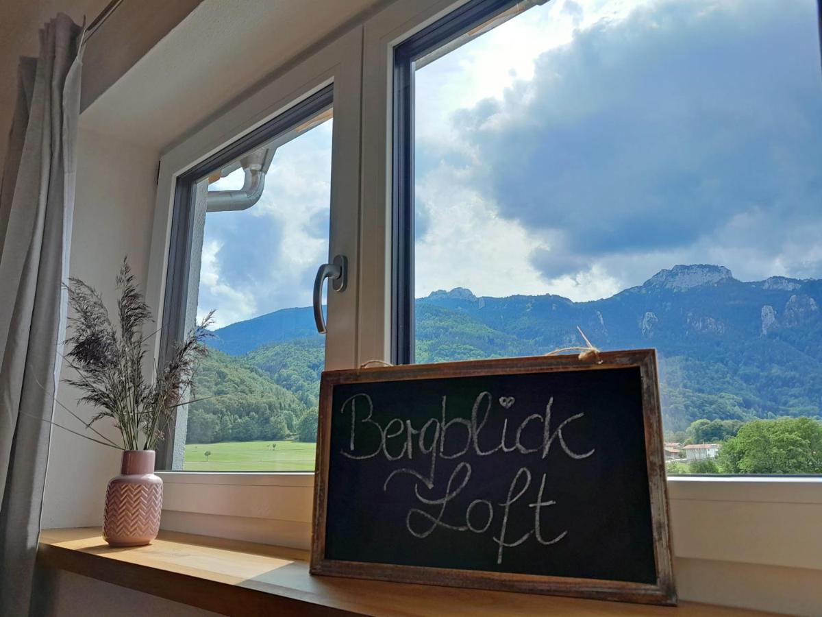 Ferienwohnung Bergblick Loft Aschau im Chiemgau Eksteriør bilde